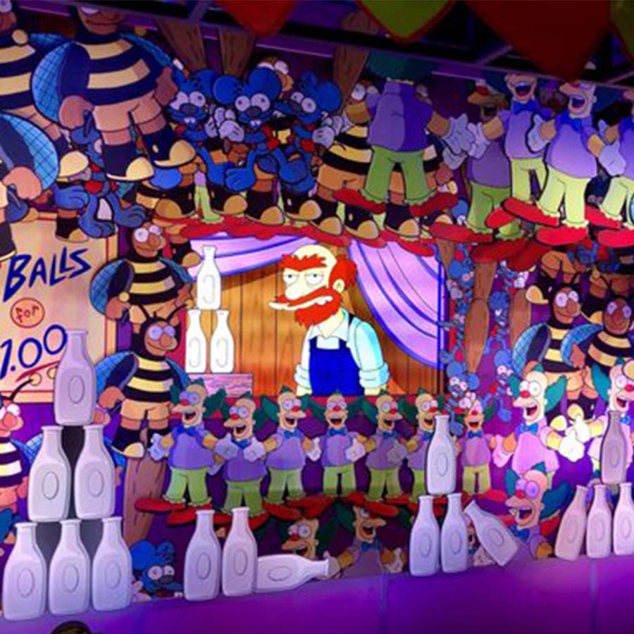 Universal Studios Simpsons Queue Carnival